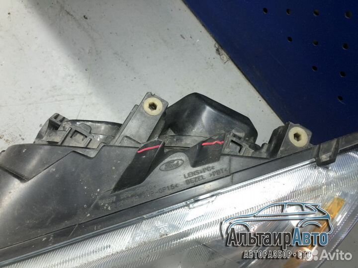 Фара передняя левая Ford Focus 2