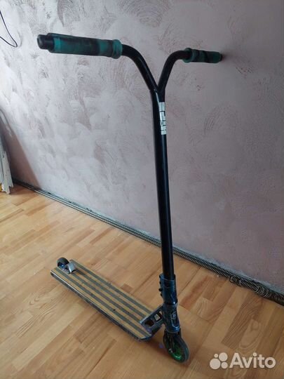 Самокат трюковой hipe xl