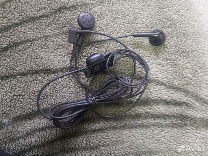 Наушники Nokia