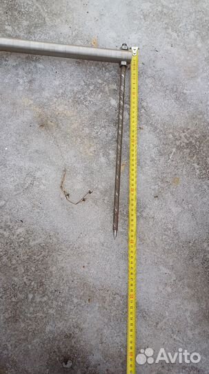 Компактная подставка под казан, шампуры