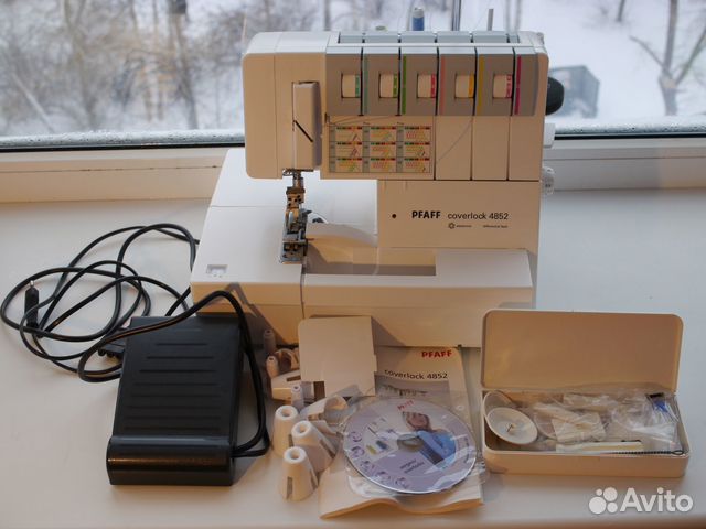 Швейная машинка, коверлок. pfaff coverlock 4852 купить в Екатеринбурге ...