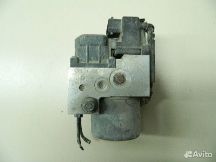 Блок управления тормозами/насос ABS Nissan Sunny