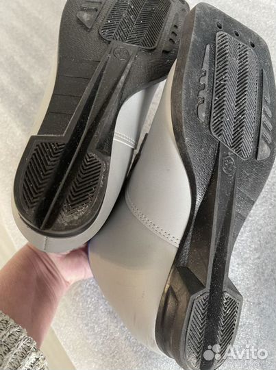 Лыжные ботинки детские, размер 32