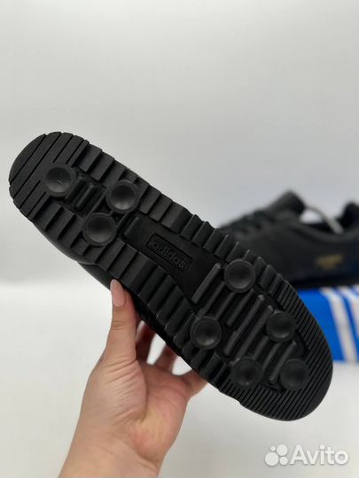 Кроссовки мужские