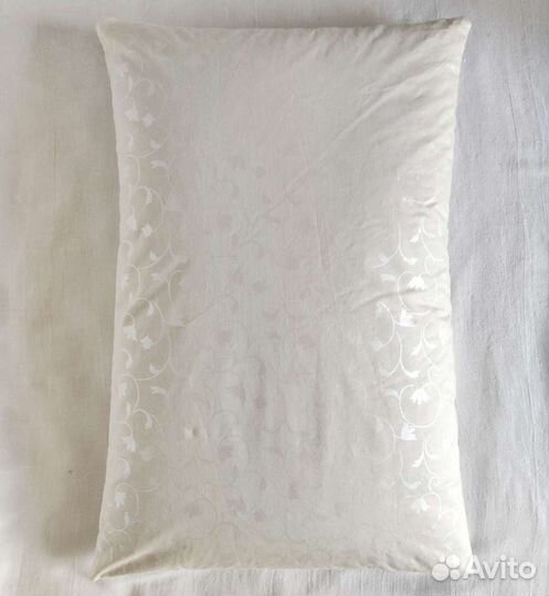 Подушка новая с лузгой гречихи 40*60