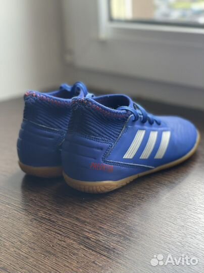 Детские футбольные бутсы adidas