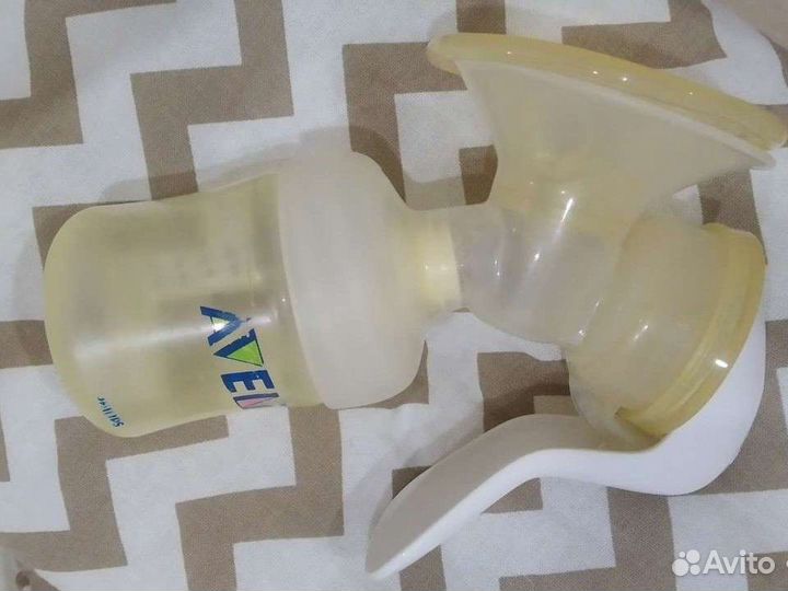 Молокоотсос avent ручной