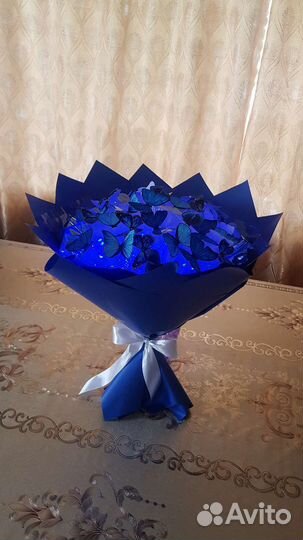 Букет из бабочек с подсветкой