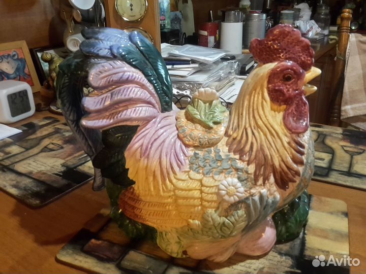 Посуда разная для сервировки