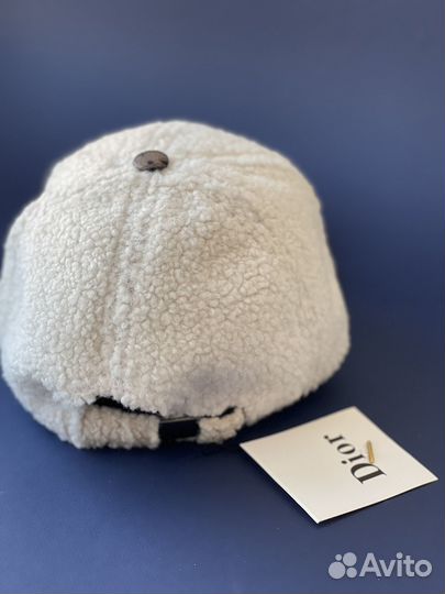 Меховая зимняя кепка бейсболка модная женская