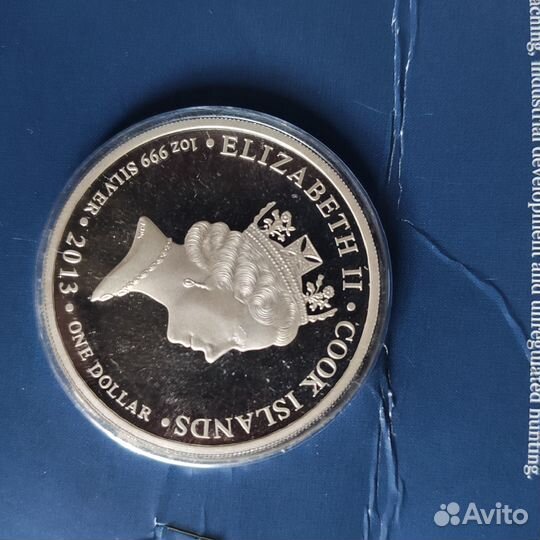 Монета one dollar