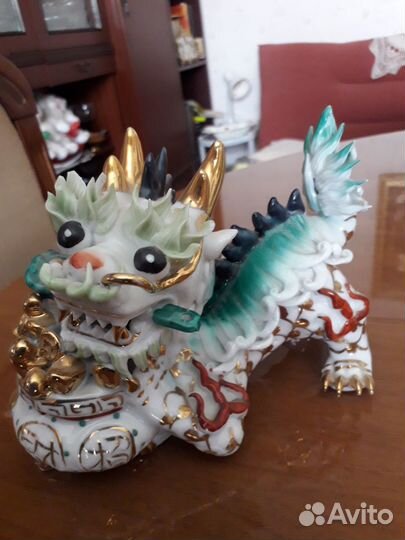 Статуэтка китайский дракон