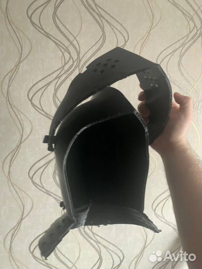 Шлем рыцаря, напечатанный на 3D-принтере