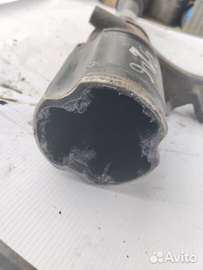 Промежуточный вал правый Hyundai Santa Fe CM D4EB