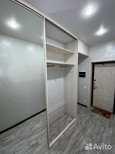 Встаиваемый шкаф