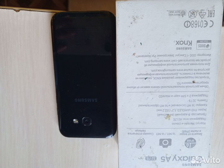 Телефон Samsung galaxy a5 2017