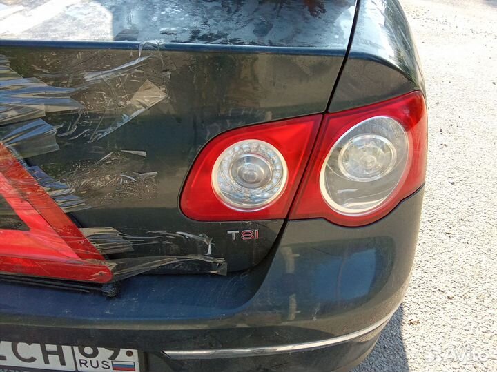 Задние фонари Фольксваген Пассат b6 седан