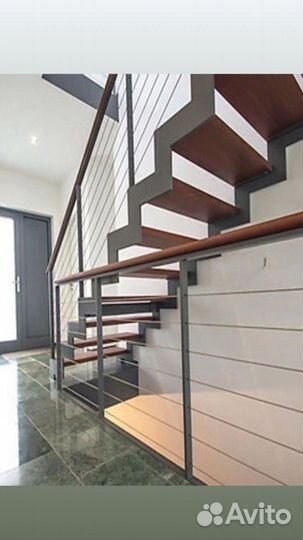 Лестница на второй этаж. От производителя