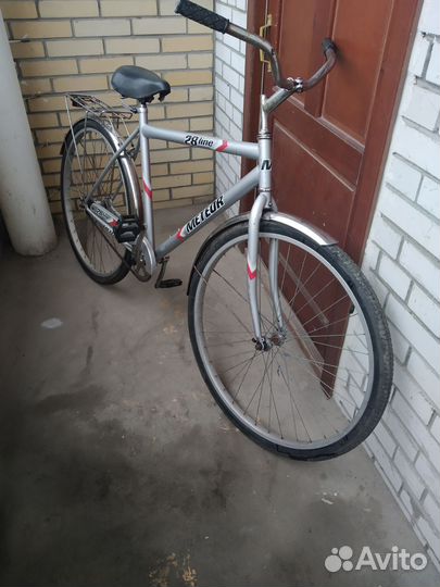 Велосипед взрослый 28 дюймов в отличном состоянии