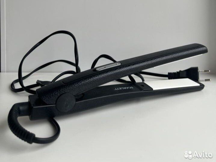 Выпрямитель (утюжок) для волос scarlett