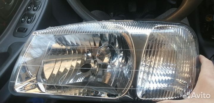 Передняя левая фара hyundai accent