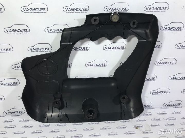 Крышка двигателя декоративная Volkswagen Passat B6