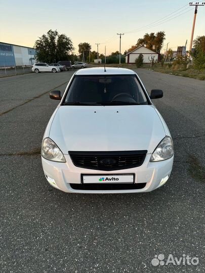 LADA Priora 1.6 МТ, 2012, 200 000 км