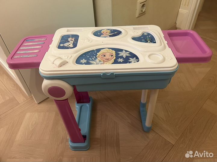 Чемодан косметический столик детский