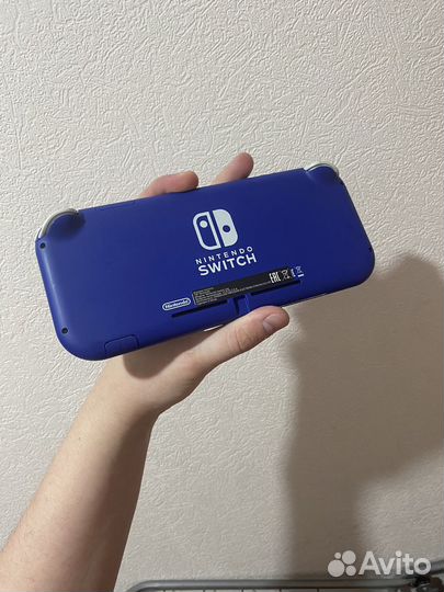 Nintendo switch lite 32 gb