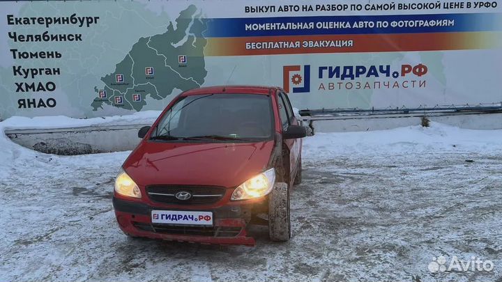 Стекло двери задней правой (форточка) Hyundai Getz