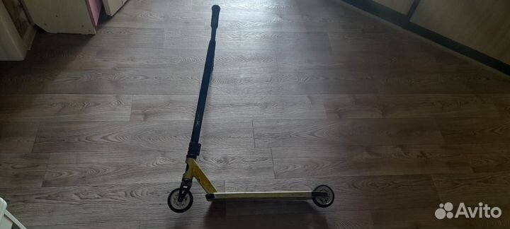 Трюковой самокат TechTeam Duker 404