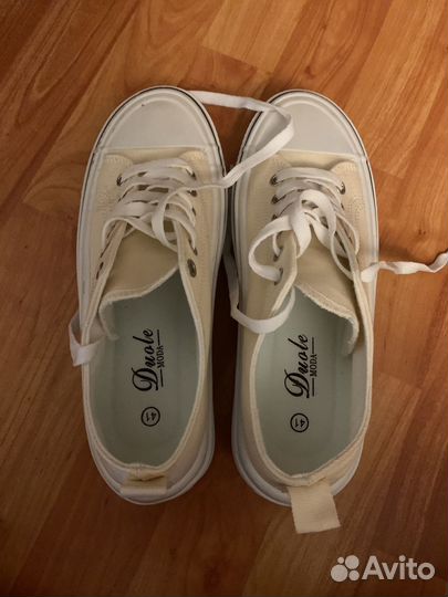 Кросовки. 41 размер