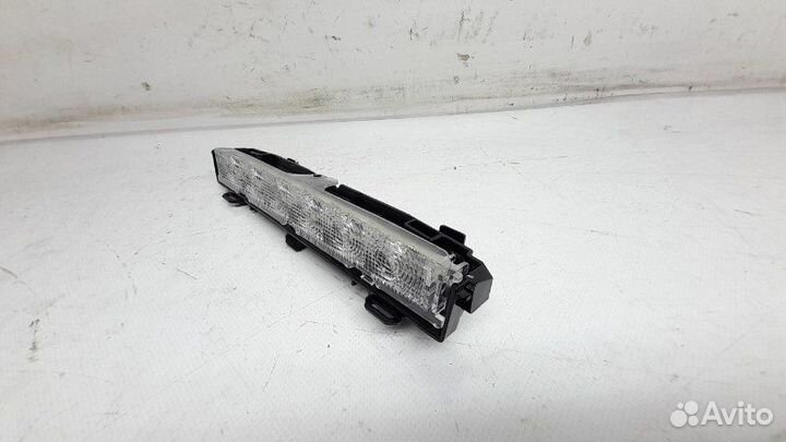 Стоп-сигнал Volkswagen Jetta 6 2.0 TDI 2015