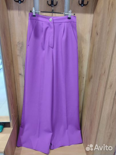 Брючный костюм женский