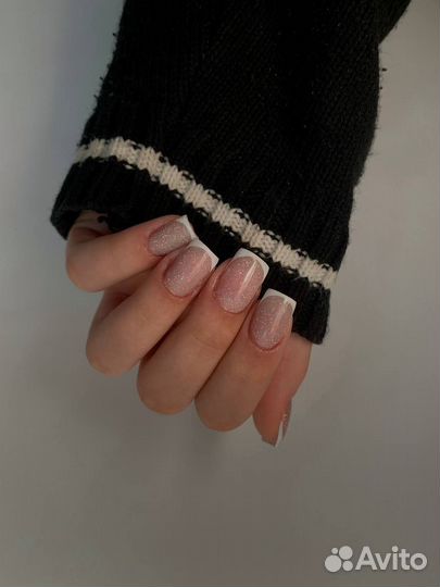 Модель на маникюр оплата за материал