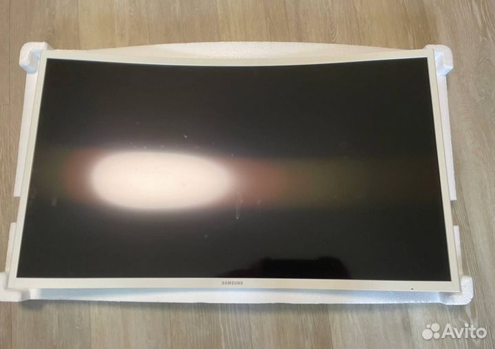 Монитор Samsung C32F391FWI