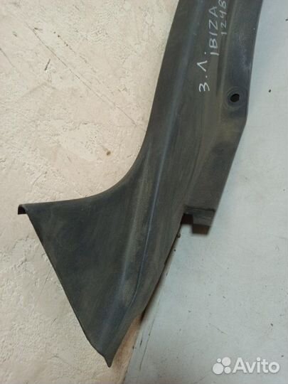 Обшивка стойки задняя левая Seat Ibiza IV