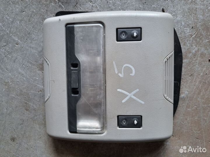 Плафон освещения BMW E53