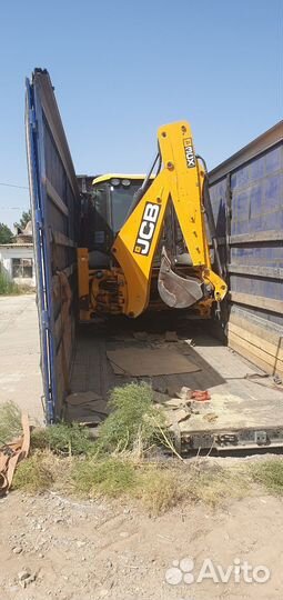 Экскаватор погрузчик JCB