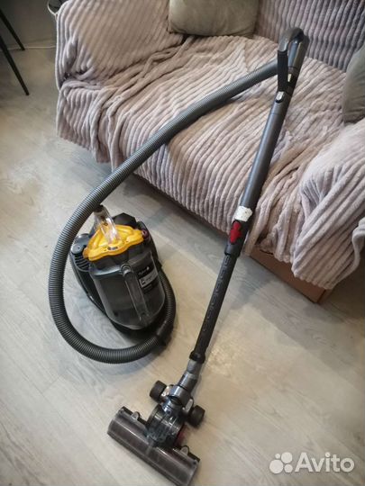 Пылесос Dyson
