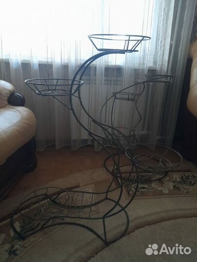 Подставка для цветов