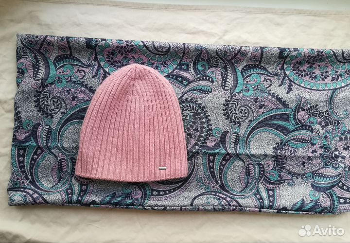 Шапка зимняя женская и снуд