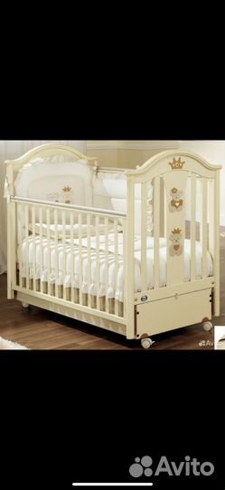 Детская кроватка