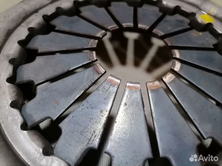 Корзина сцепления Mazda 626 GD F2 2.2 1987-1996