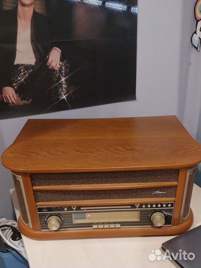 Виниловый проигрыватель Alive Audio