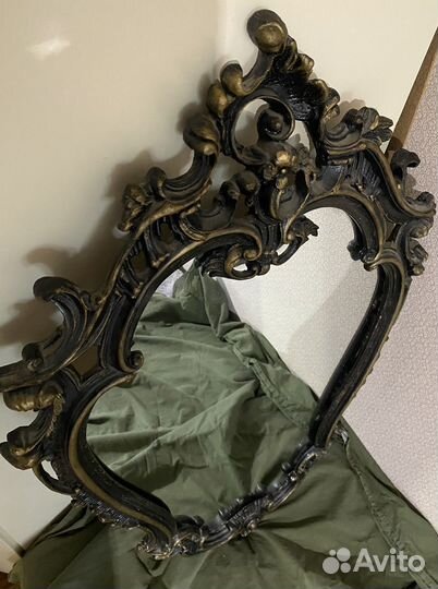 Зеркало старинное в раме