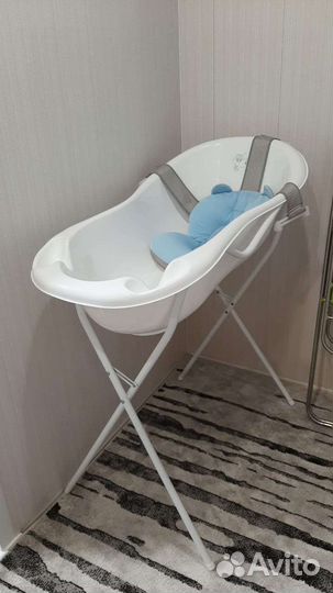 Ванночка с подставкой и матрасиком