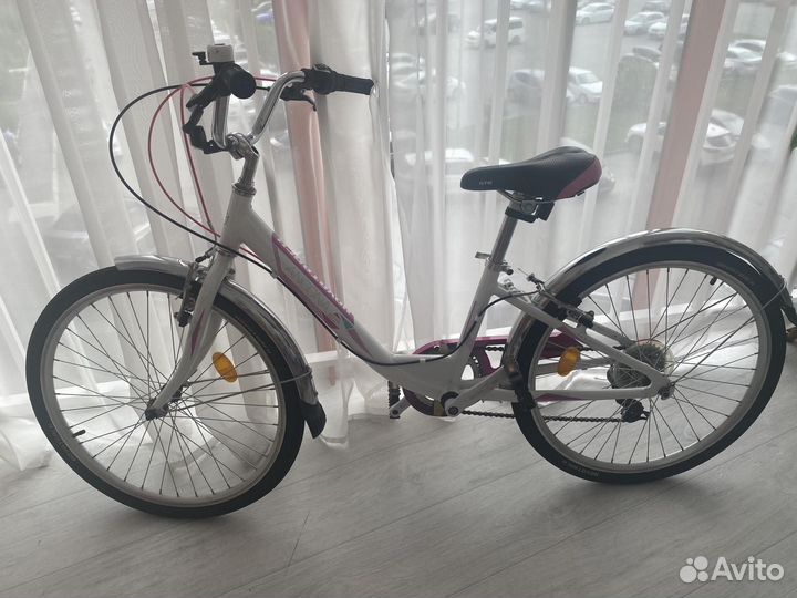 Велосипед подростковый для девочки, 6 скоростей