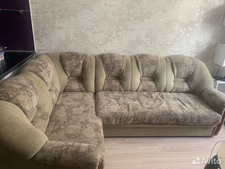 Угловой диван