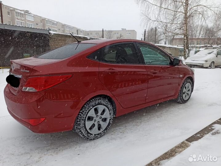 Hyundai Solaris 1.4 AT, 2014, 130 000 км